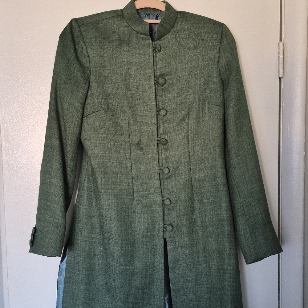 Elegant Green Women's Coat